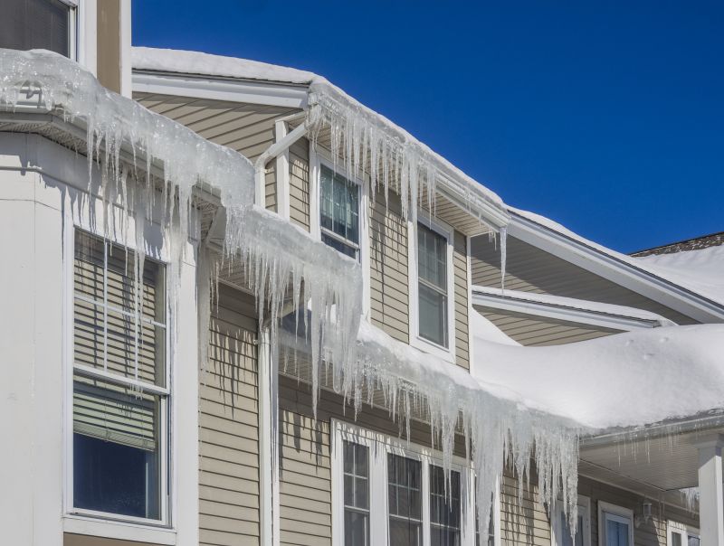 Roof Ice Dam Removal in Edmond, OK